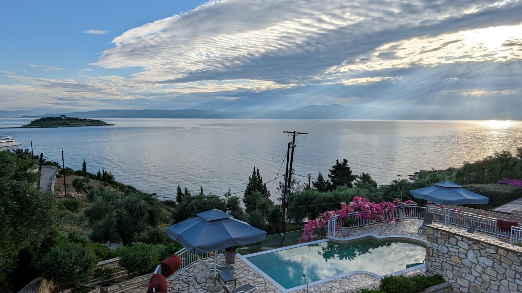 Villa Avgerini Paxos Gaios Pokoj fotografie