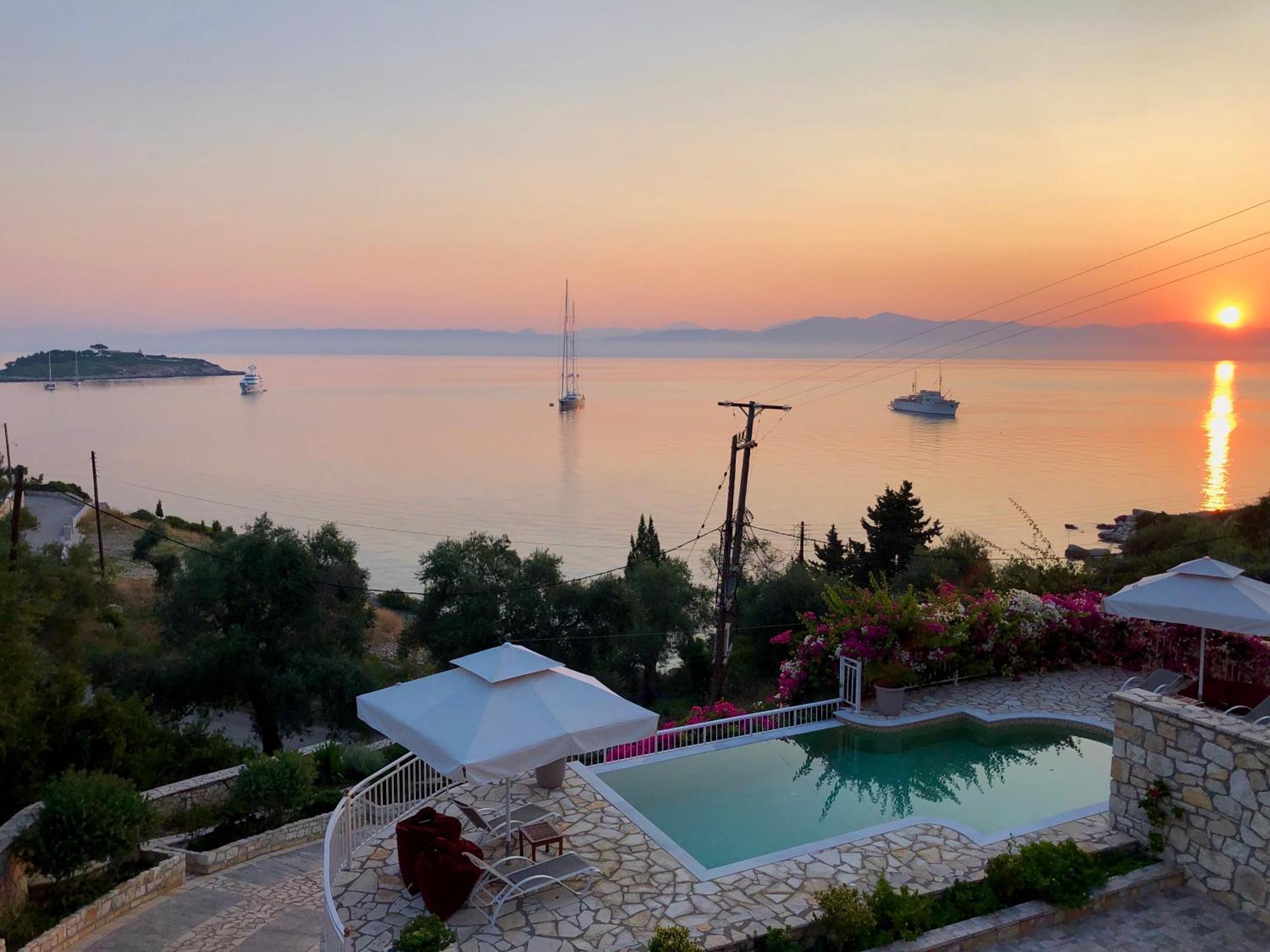 Villa Avgerini Paxos Gaios Pokoj fotografie